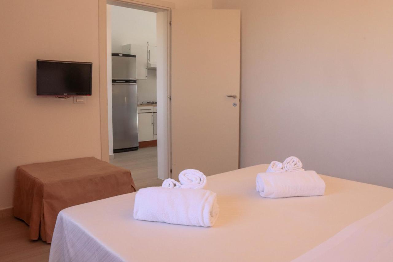 Tenuta San Nicola Guest House Novoli ภายนอก รูปภาพ