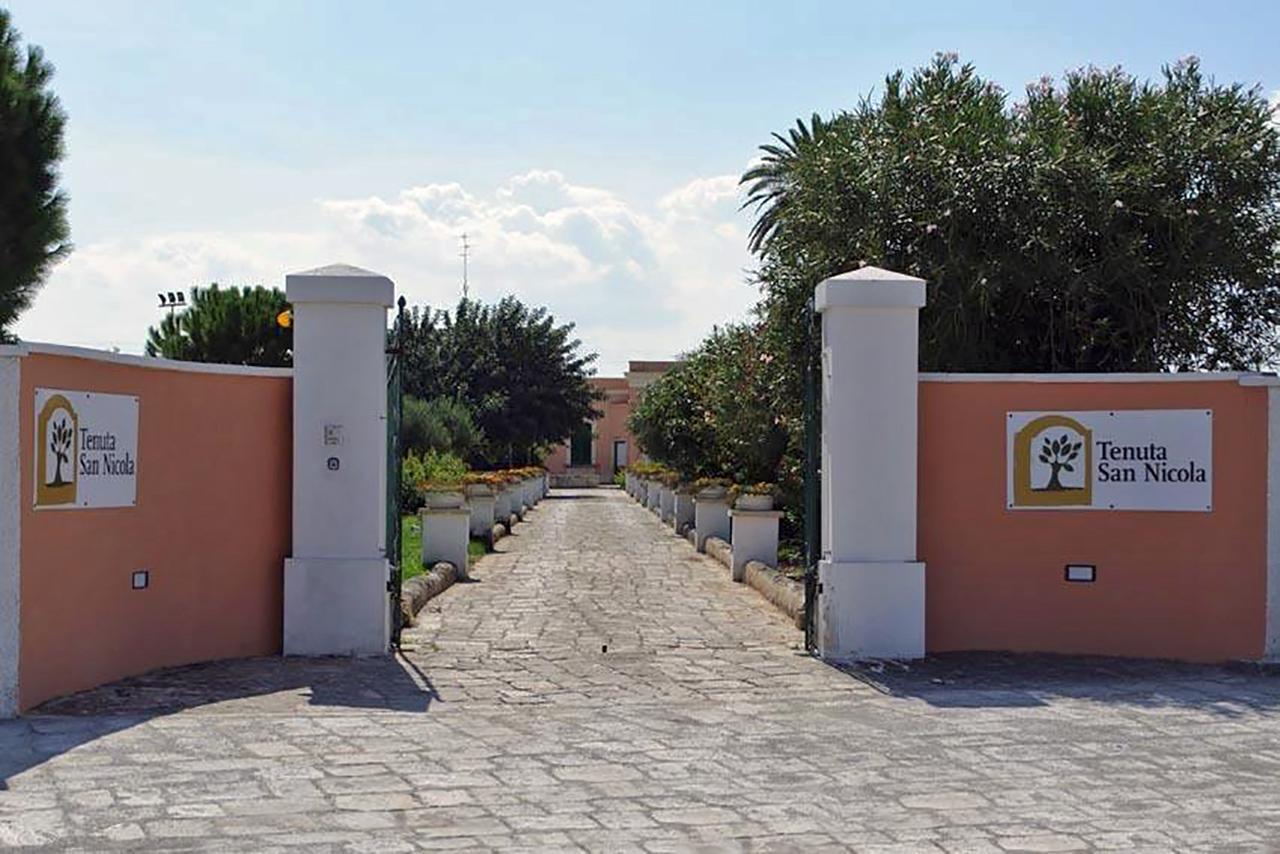 Tenuta San Nicola Novoli ภายนอก รูปภาพ